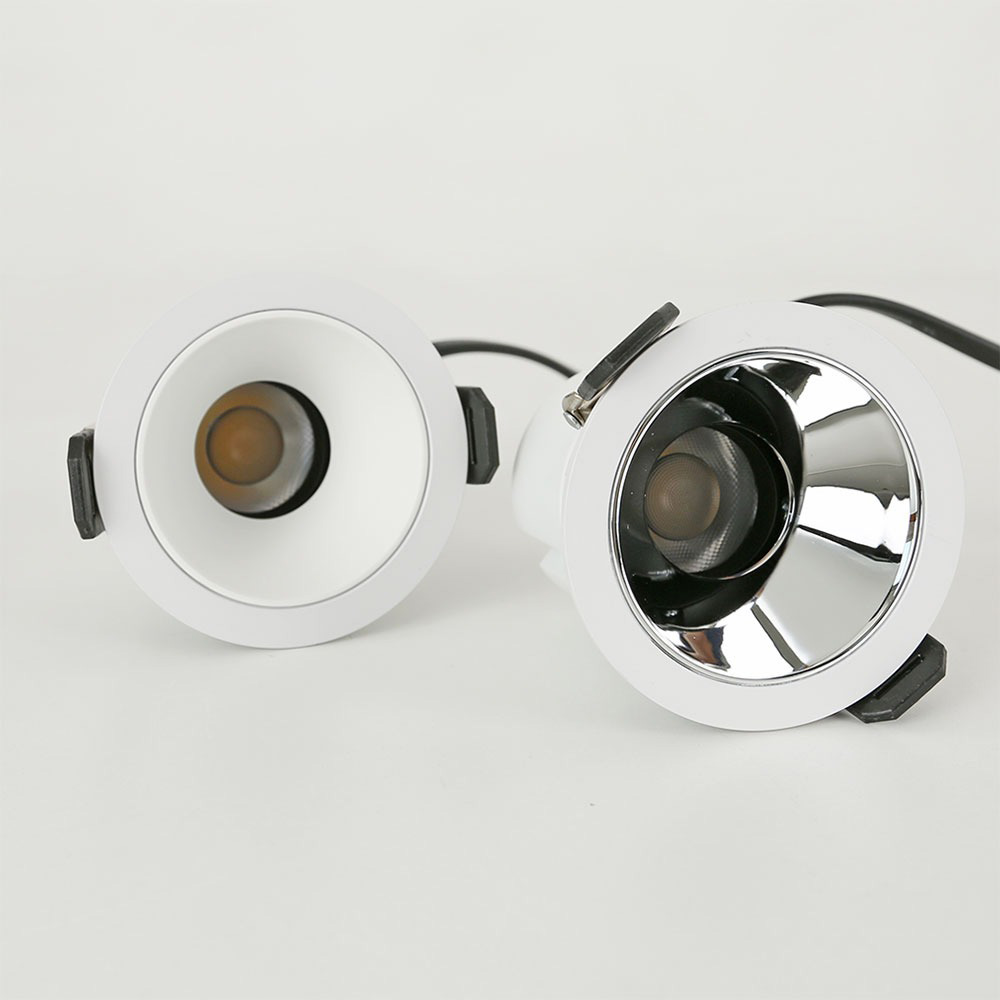 LED COB 24V  CCT  ٿƮ Ե 8W(2ġ)