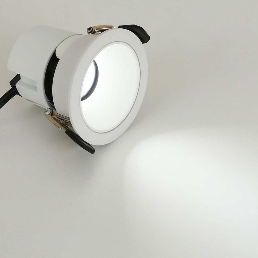 LED COB 24V  CCT  ٿƮ Ե 8W(2ġ)