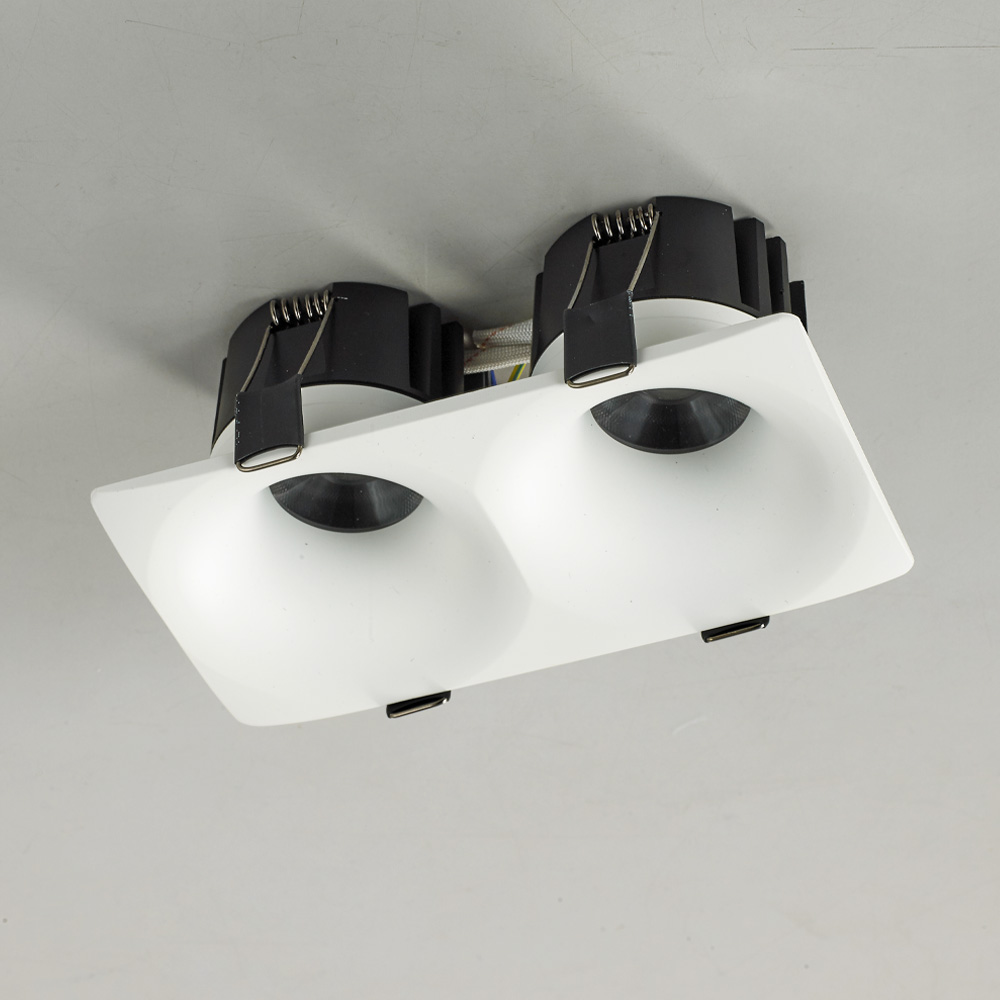 LED Ŭ���� ����Ʈ ���Ե� �ٿ����Ʈ 20W
