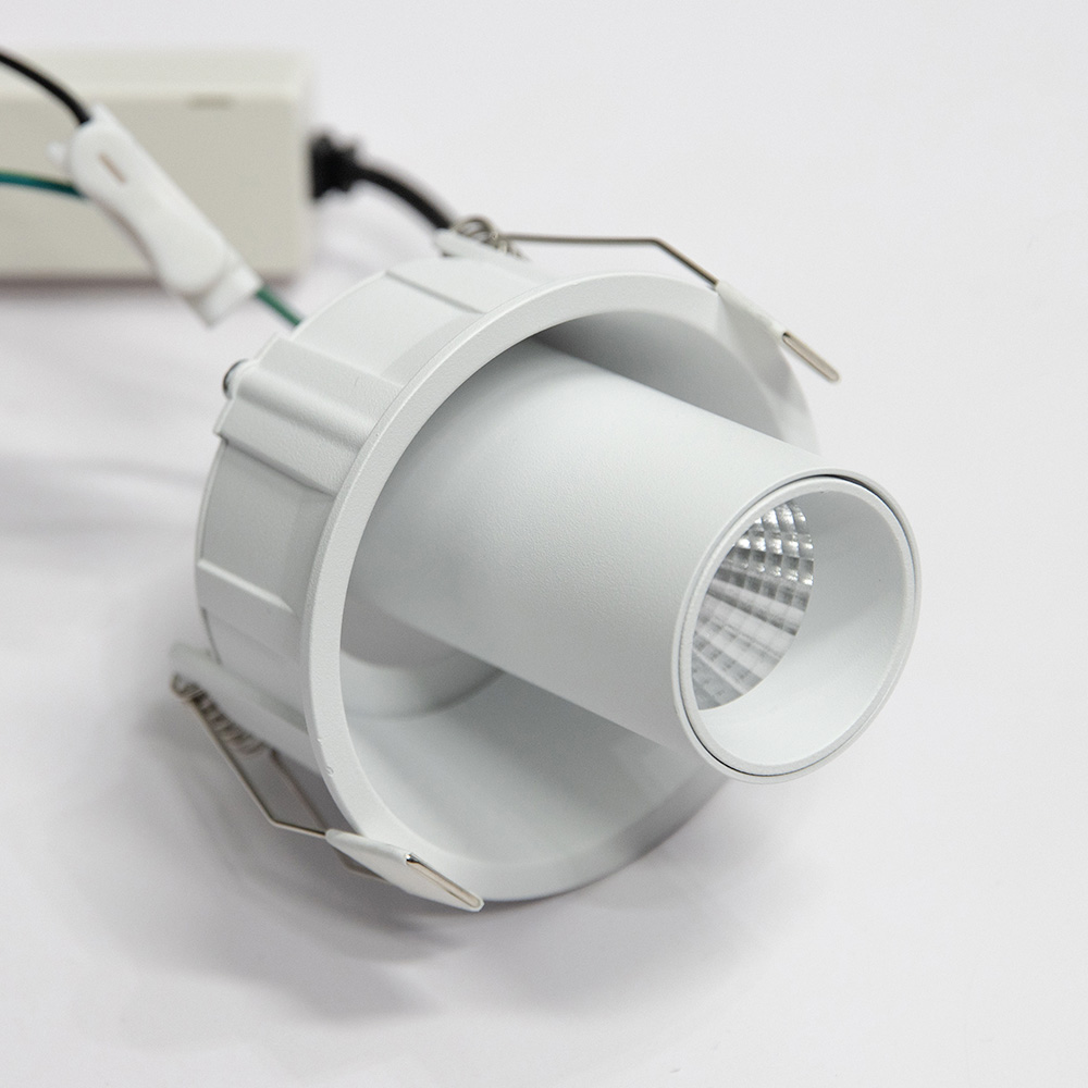 ������ COB 85mm(3��ġ) 8W �Ǹ��� �ٿ����Ʈ�ܺҹ���Ư��/����ŷ����/�ø�Ŀ����/DCŸ��