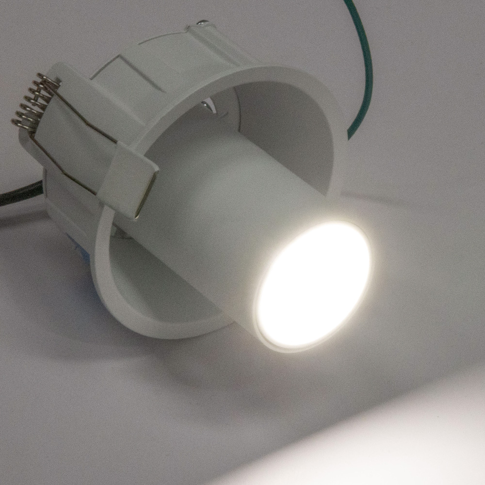 ������ COB 85mm(3��ġ) 8W �Ǹ��� �ٿ����Ʈ�ܺҹ���Ư��/����ŷ����/�ø�Ŀ����/DCŸ��