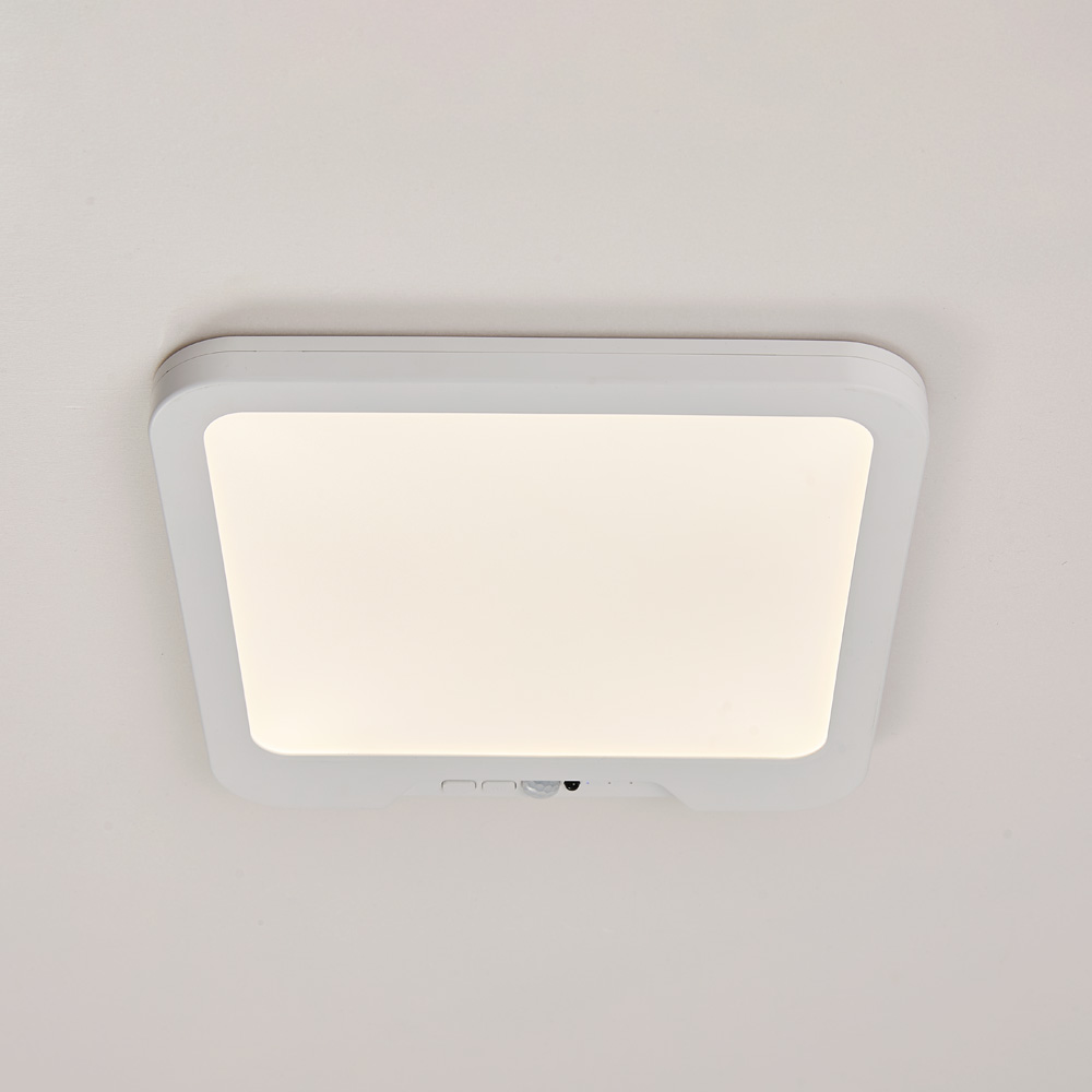 LED �簢 ��뷮 �ڼ� ������ 8WKC����/����Ÿ��/���͸��뷮5000mah